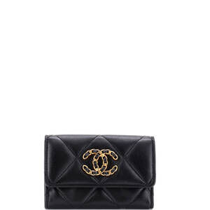 Chanel 19 Flap Card Case Quilted Leather